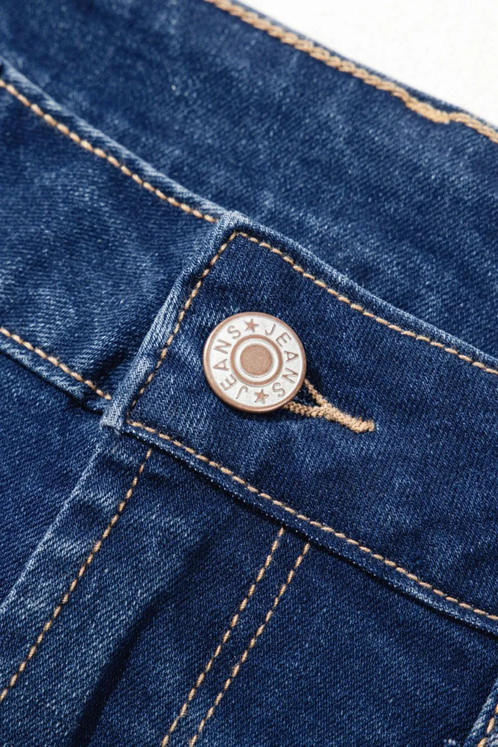 Center Seam Deep Wash Straight Jeans  DAME BOHEME