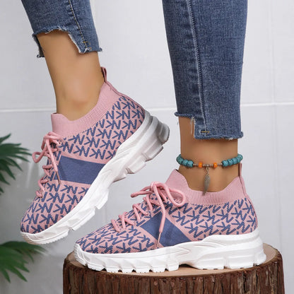 Round Toe Lace Up Sneakers  DAME BOHEME