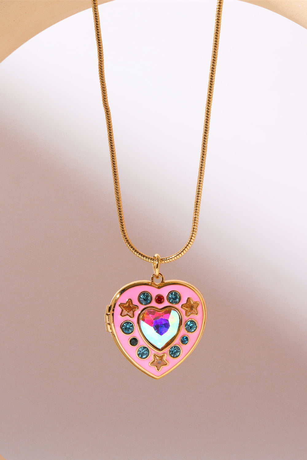 Rhinestone Decor Heart Box Pendant Necklace  DAME BOHEME