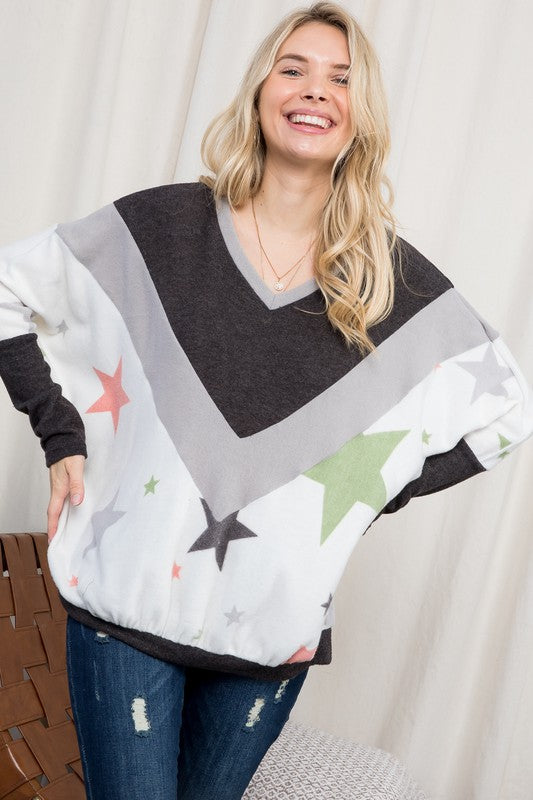 Cozy Star Prints Color Block Oversized Top - Plus Size