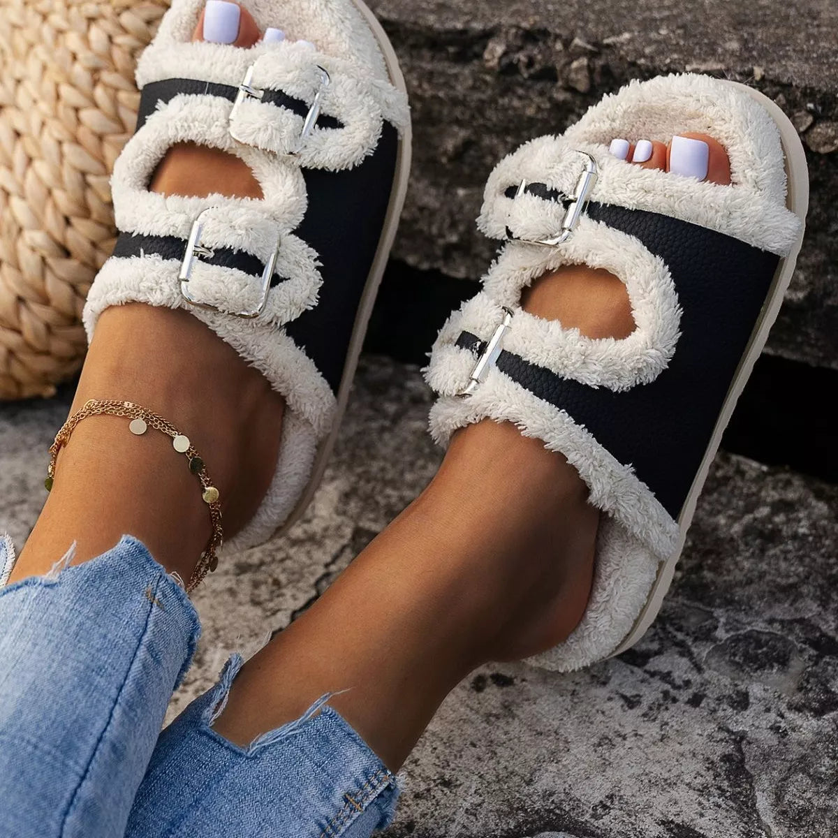 Buckle Decor Plush Lined Platform Slippers  DAME BOHEME