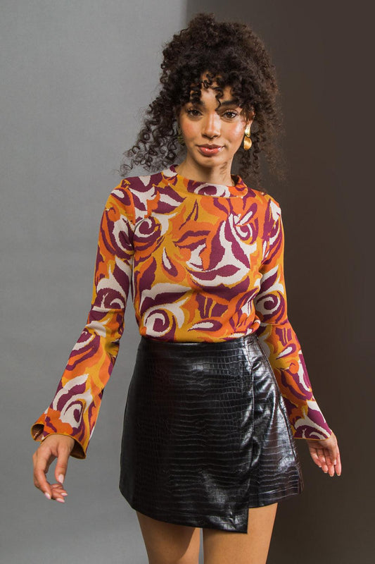 HER FAVORITE FEATURES SWEATER TOP  DAME BOHEME