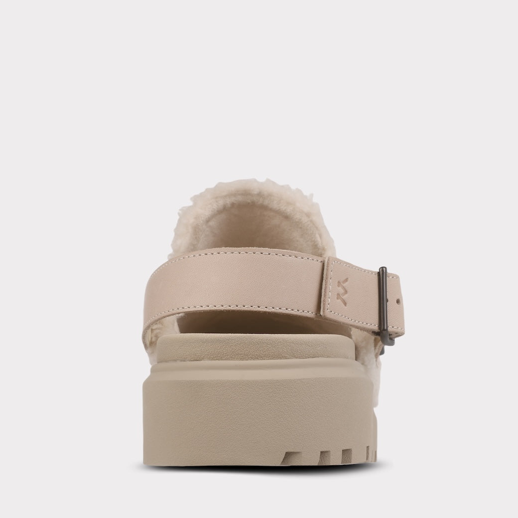 Lilah Women's Slip-On Mule  DAME BOHEME