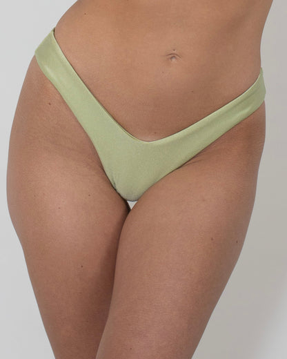 MYKONOS HIGH LEG LOW RISE BOTTOM  DAME BOHEME