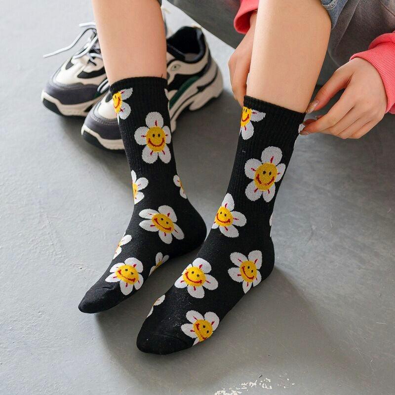 New Style Cartoon Flower Women Socks Kawaii Socks Breathable Spring Autumn Casual Socks Beautiful Girls Socks For Women  DAME BOHEME
